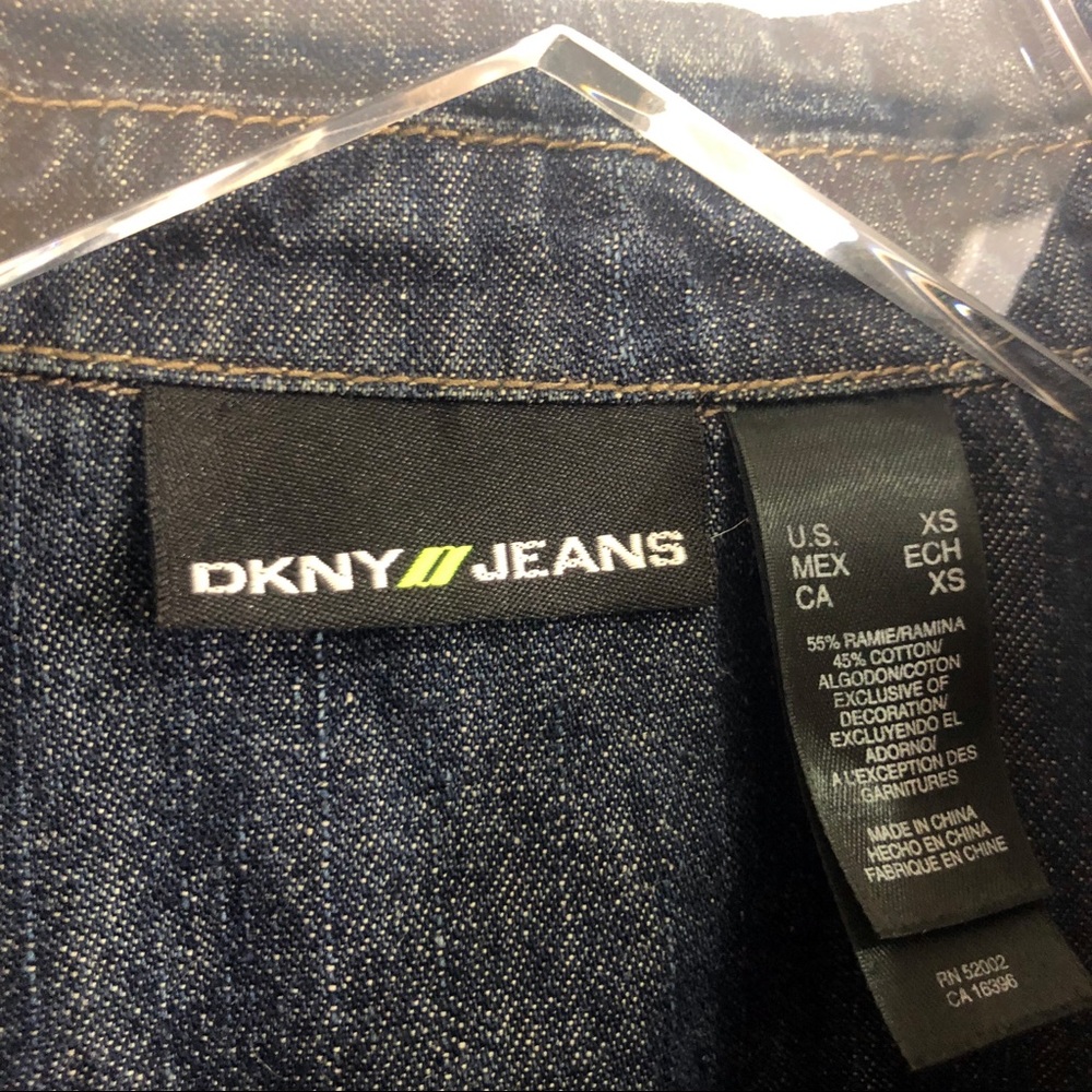 90s style DKNY‎ Jean Jacket Size XS Dark Blue - Picture 3 of 5